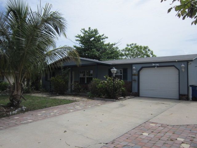 4912 Orange Grove Blvd, North Fort Myers, FL 33903