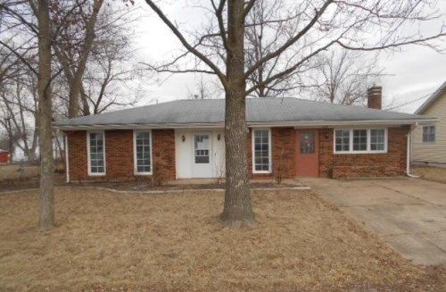 107 W Lion St, Jonesburg, MO 63351