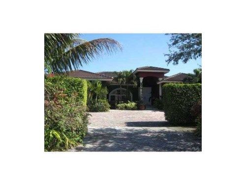 13605 SW 110 CT, Miami, FL 33176