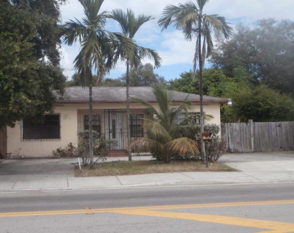 551 NE 159 Street, Miami, FL 33162