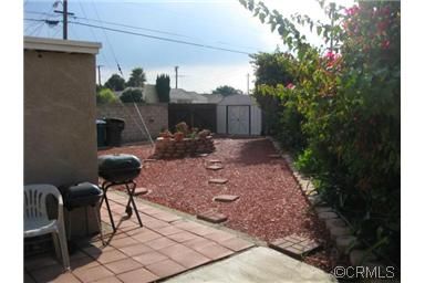 15421 Cornuta Ave, Bellflower, CA 90706