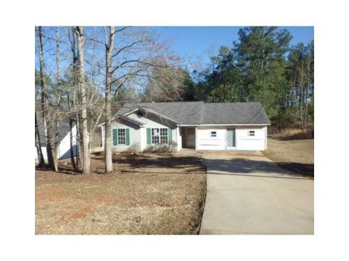 370 E Country Woods Drive, Covington, GA 30016