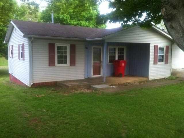 321 N 1st St, Cave City, KY 42127