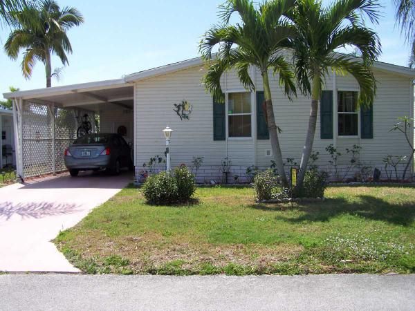 377 Seahorse Ter, Fort Pierce, FL 34982