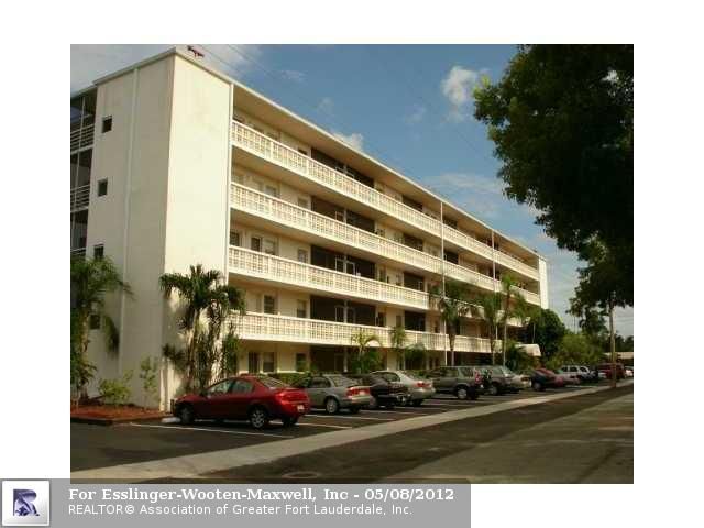 1425 ARTHUR ST # 102A, Hollywood, FL 33020