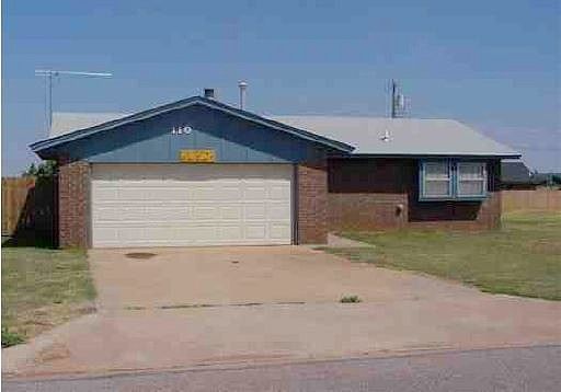 Hunted Hill Dr, Elk City, OK 73644