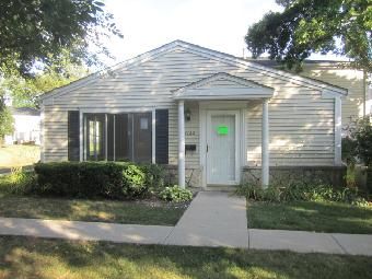 1122 Cove Drive Unit 219a, Prospect Heights, IL 60070