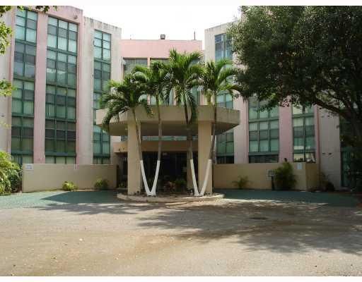 11780 SW 18 ST # 326-2, Miami, FL 33175