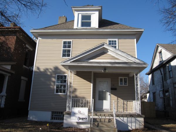 49 Santa Clara, Dayton, OH 45405