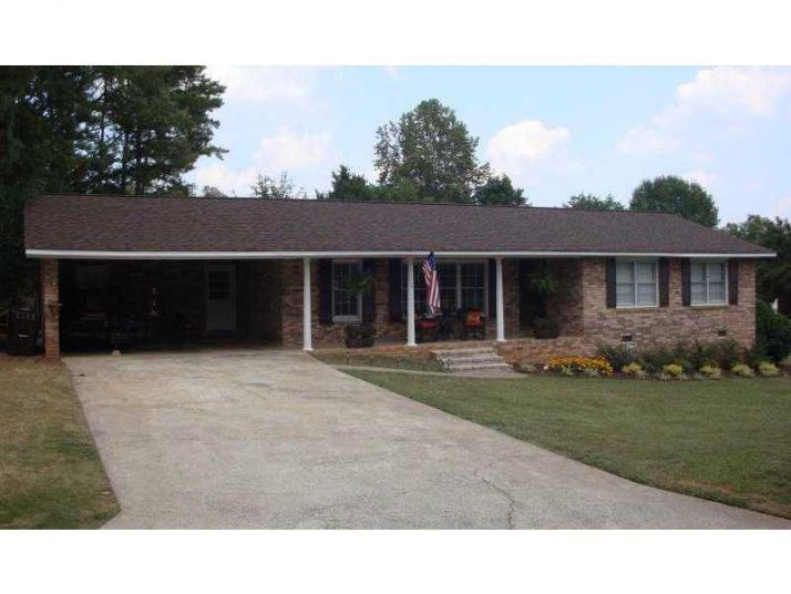 19 Magnolia Drive, Cartersville, GA 30121