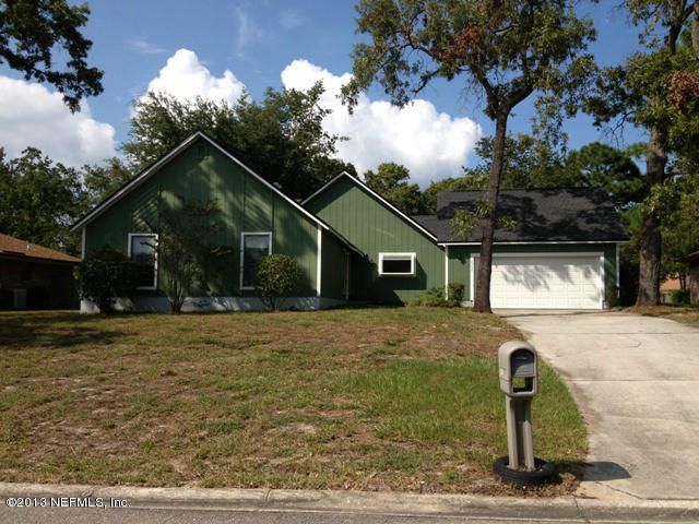 2562 Sandlewood Cir, Orange Park, FL 32065