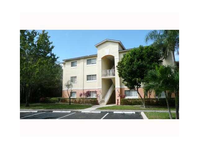 3680 56TH AV # 823-8, Hollywood, FL 33021