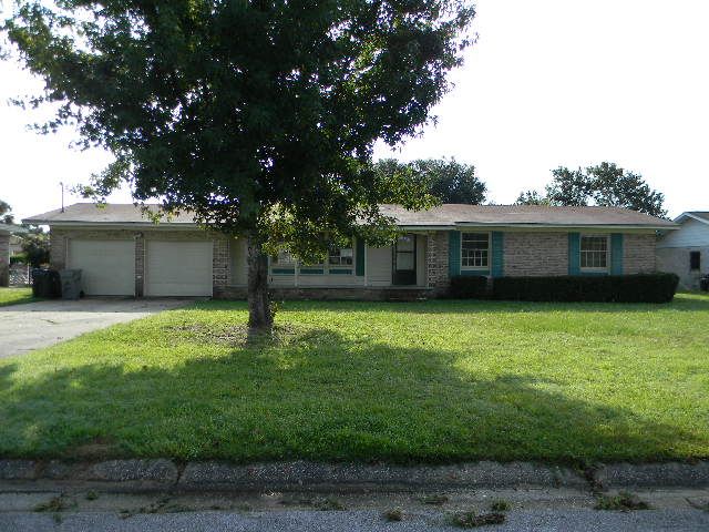 6204 Confederate Dr, Pensacola, FL 32503