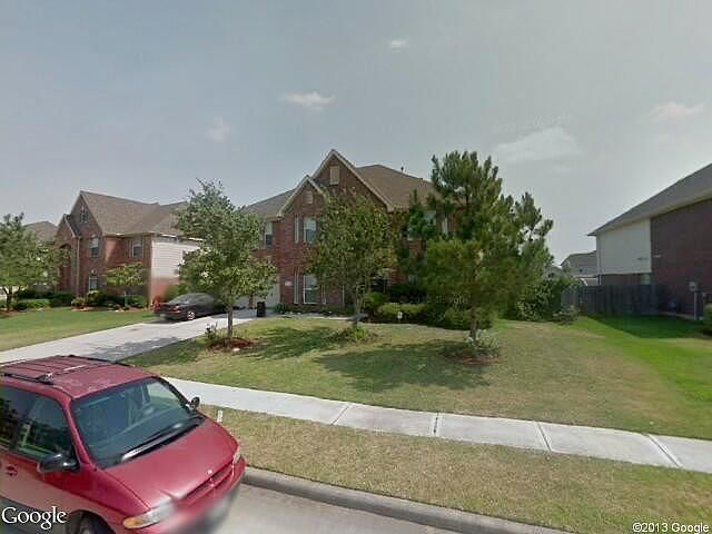 Falcon Hollow Ln, Katy, TX 77494