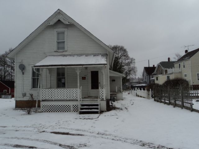 521 Taylor St, Ashland, OH 44805