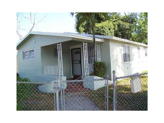 1390 NW 59 ST, Miami, FL 33142