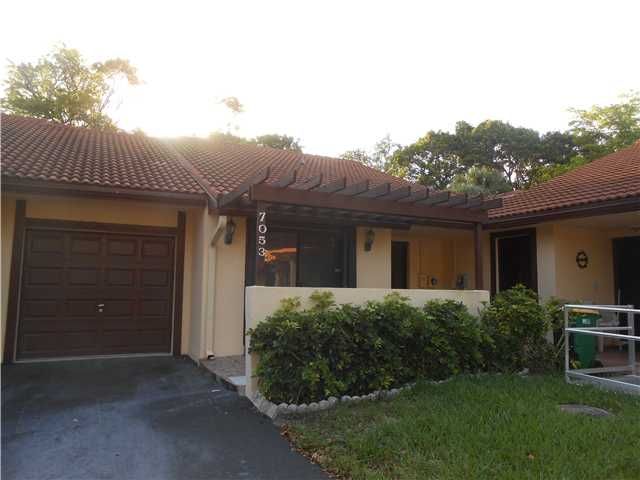 7053 MARLBERRY LN, Fort Lauderdale, FL 33321