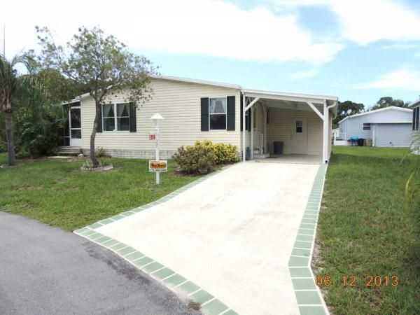 210 Mangrove Bay, Fort Pierce, FL 34982