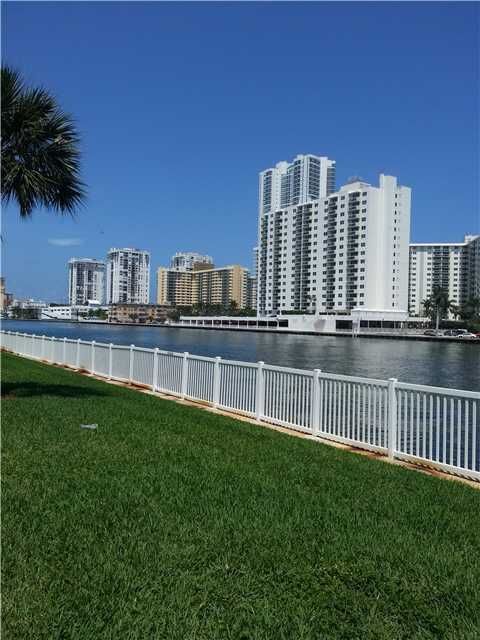 600 PARKVIEW DR # 507, Hallandale, FL 33009