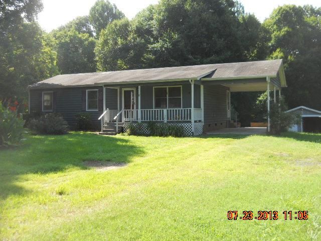 904 Naomi St E, Randleman, NC 27317