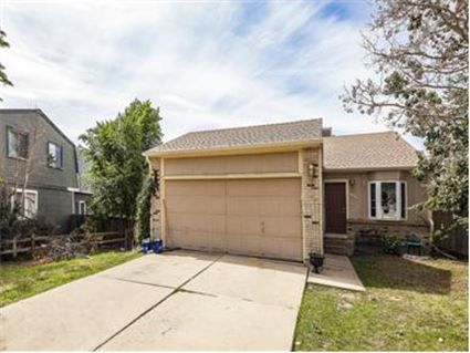 9689 Orangewood Drive, Denver, CO 80260