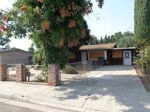 3829 Sierra St, Riverbank, CA 95367