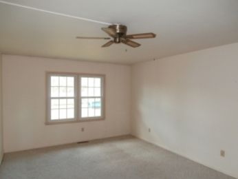 7439 Sherwood Drive, Gloucester Point, VA 23062