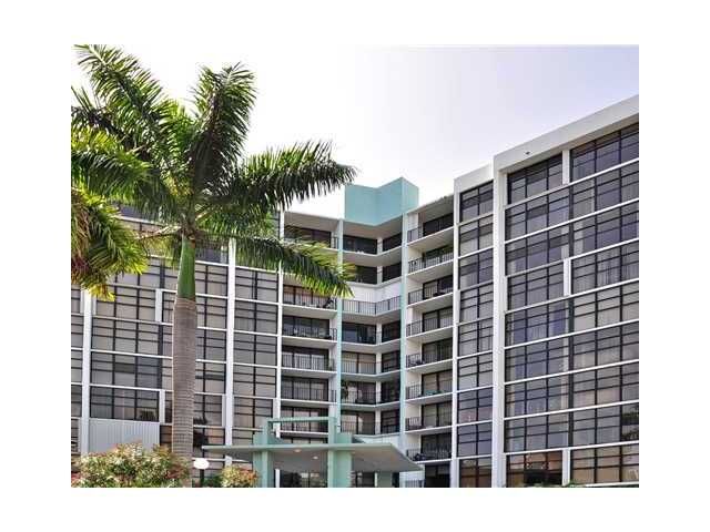 200 LESLIE DR # 430, Hallandale, FL 33009