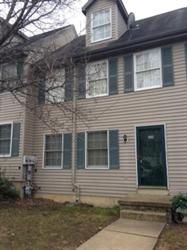 664 Emerald Dr, Lancaster, PA 17603