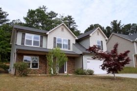 29 Lighthouse Dr, Winder, GA 30680