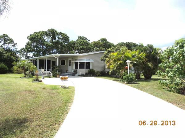 206 Mangrove Bay, Fort Pierce, FL 34982