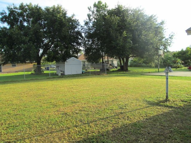 2808 6th St. W., Lehigh Acres, FL 33971