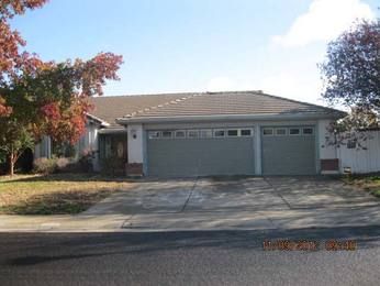 1111 Thornbridge Dr, Galt, CA 95632