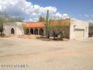 2902 N Longhorn, Tucson, AZ 85749