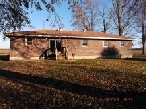 9060 Reservoir Rd, Taylorsville, IN 47280