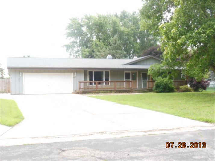 425 Higgins Dr, Evansville, WI 53536