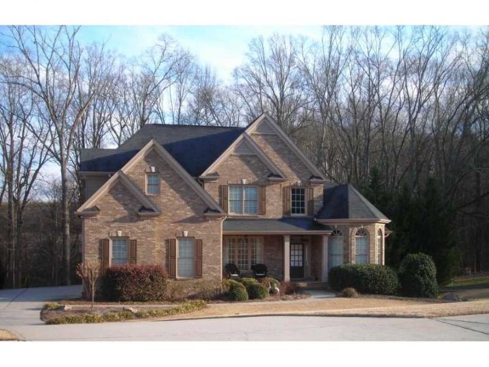 220 Hunting Hills Drive, Braselton, GA 30517