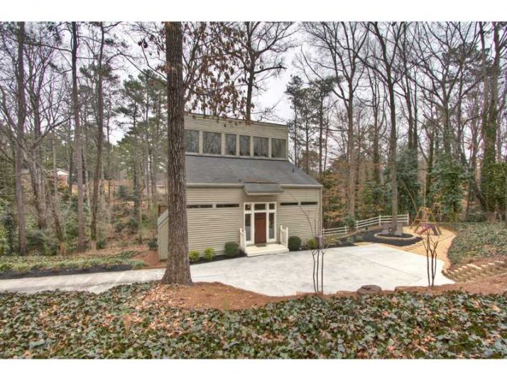 2391 Riverglenn Circle, Atlanta, GA 30338