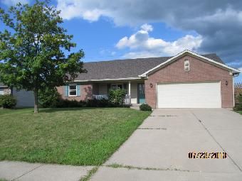 345 Cardinal Dr, Whiteland, IN 46184