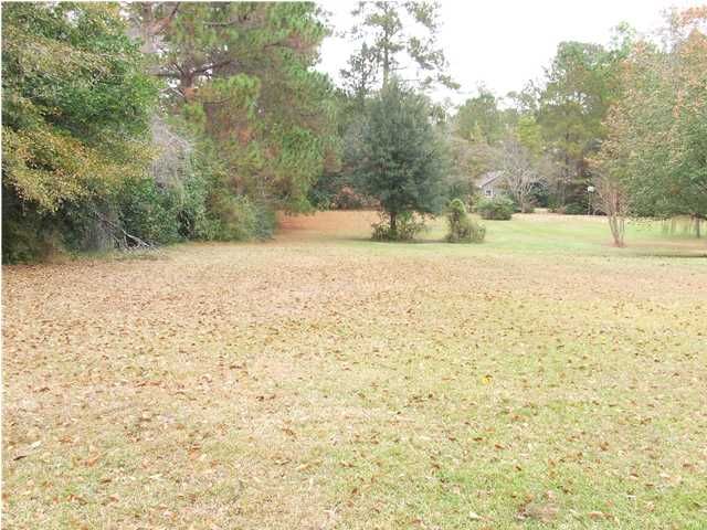 321 GOLF RD, Summerville, SC 29483