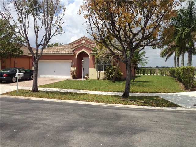 6904 SW 166 CT, Miami, FL 33193