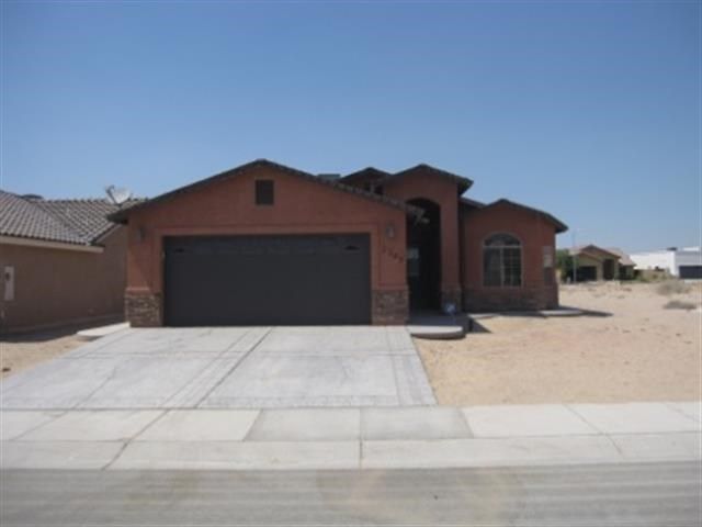 2388 E Uribe St, San Luis, AZ 85349