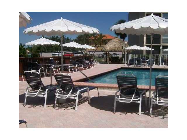 2001 ATLANTIC SHORES BL # 120, Hallandale, FL 33009