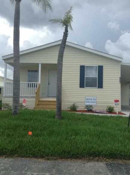 983 Posadas, Venice, FL 34285