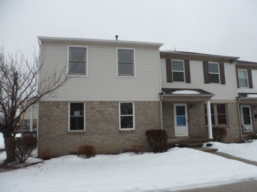 37082 Brynford Dr Unit 453, Clinton Township, MI 48036