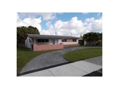 8625 SW 44 ST, Miami, FL 33155