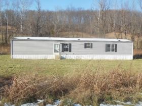 5240 Boyd Rd, Cannelton, IN 47520