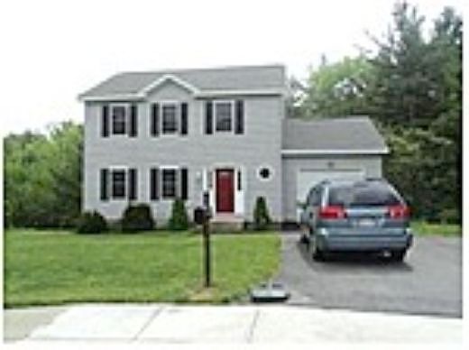 Colonial, Southbridge, MA 01550