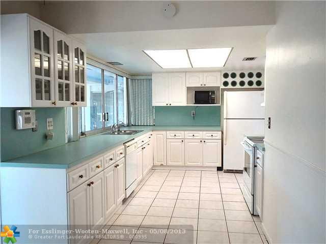 5281 SW 1ST ST, Fort Lauderdale, FL 33317