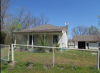 709 E 13th St, Pawhuska, OK 74056